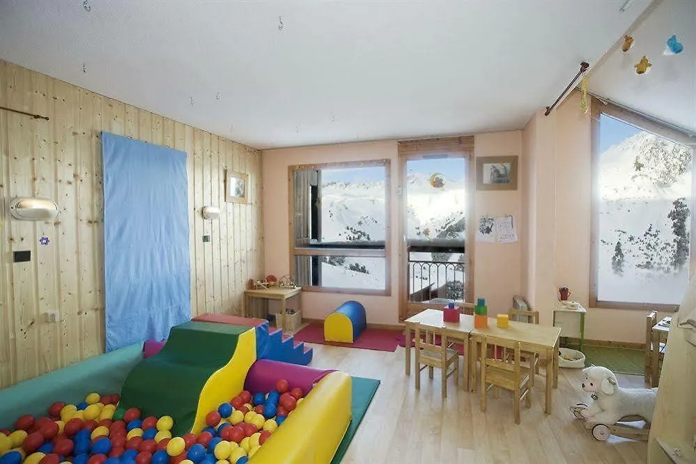 Hotel Club Mmv Les Melezes **** Les Arcs
